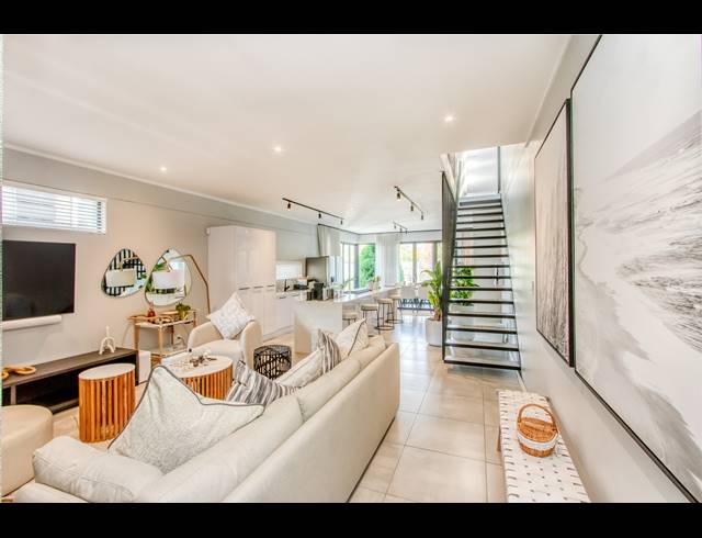 3 BEDROOM CLUSTER RENTED IN HURLINGHAM MANOR